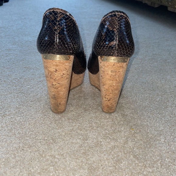Jimmy Choo Snakeskin Wedge pump - Picture 3 of 6